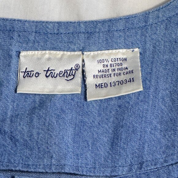 TWO TWENTY Top Womens M Blue Patchwork Short Sleeve Button Embroidered Floral - Picture 3 of 8